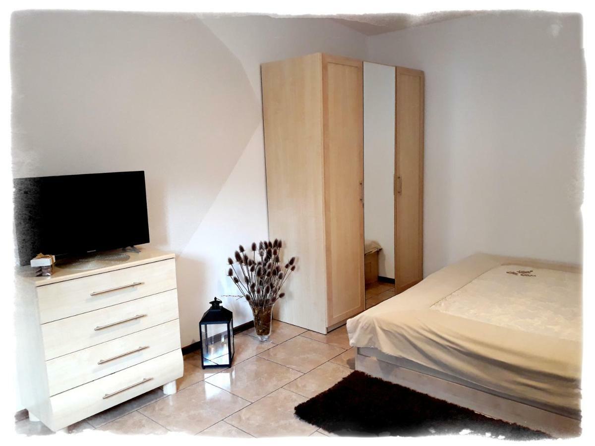 Pensjonat U Kasi Apartman Węgorzewo Kültér fotó